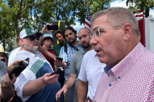 Darren Bailey Tours Illinois With Blueprint For Victory Bus Ahead Of Tuesday Ele