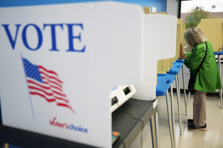 Democrats Ahead On Cost Of Living And Health Care As Voters Doubt Both Parties