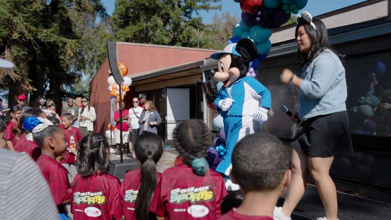 Disney Jr Espn And Local Partners Host Free Youth Sports Clinic At Oakland S Ira