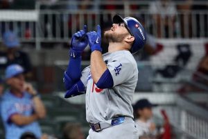 Dodgers Defeat Braves 4 1 To Clinch Nlcs Berth