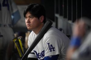 Dodgers Swept By Brewers As Ohtani S Early Three Run Homer Falls Short