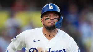 Dodgers Veteran Miguel Rojas Announces Retirement After Nlcs Sweep