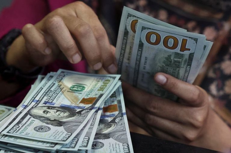 Dollar Climbs To 17 Month High As Bond Market Turmoil Lifts Borrowing Costs
