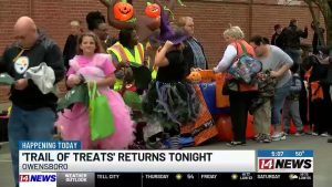 Downtown Owensboro Hosts Early Halloween Trail Of Treats On Thursday