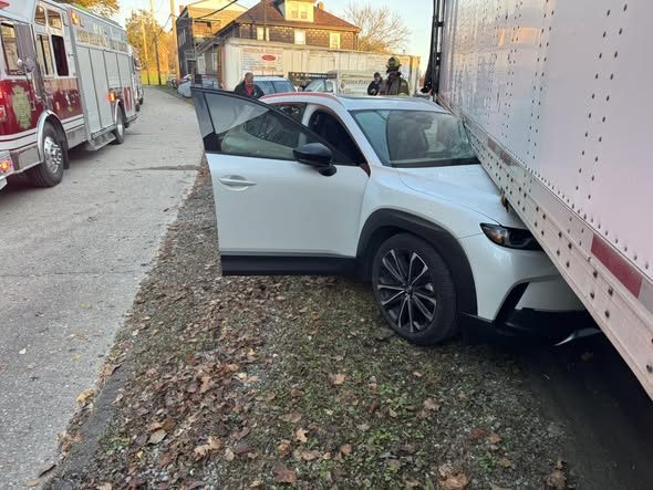 Driver Rescued After Suv Wedged Under Tractor Trailer In Penn Hills