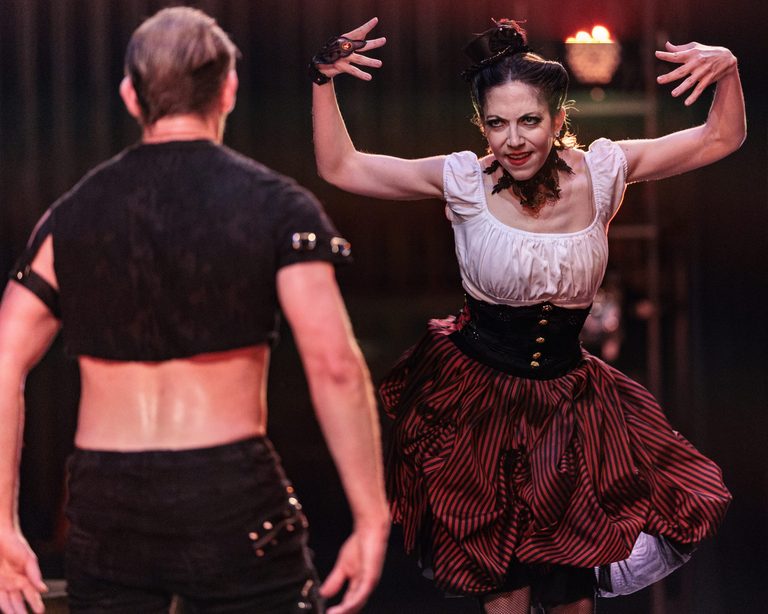 Eugene Ballet Revives Taming Of The Shrew With Married Lead Duo And New Steampun