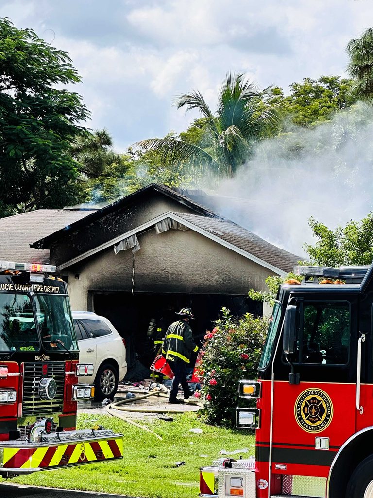 Explosion Devastates Port St Lucie Home Family Grateful For Community Support