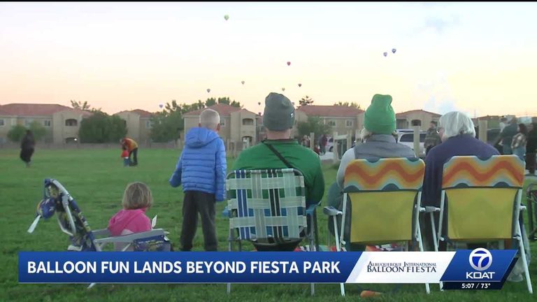 Families Enjoy Balloon Chase At Vista Del Norte Park During Albuquerque Balloon