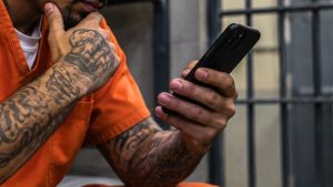 Fcc To Vote On Allowing Texas Prisons To Jam Illegal Cellphones