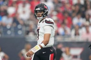 Five Nfl Teams Start 0 4 Including Texas Clubs As Penalties Surge