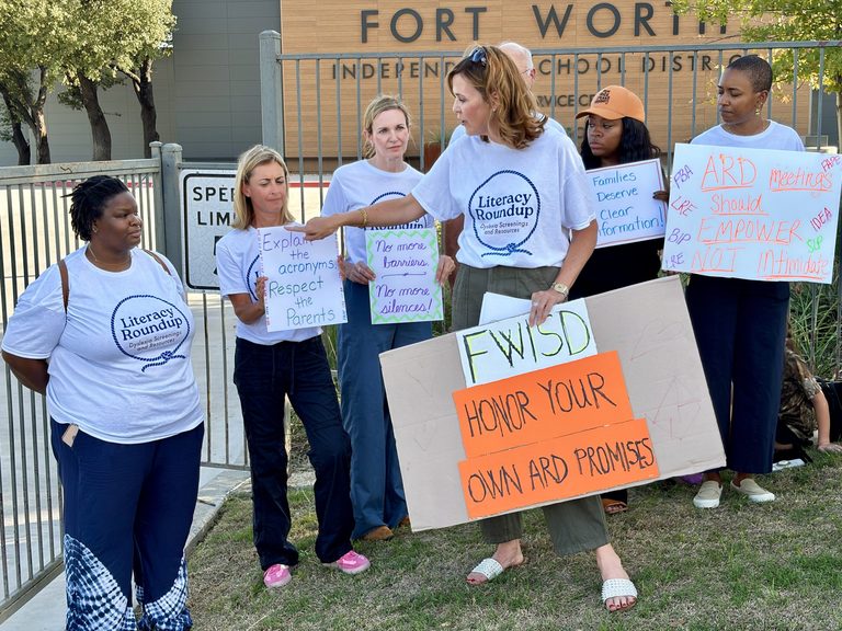 Fort Worth Isd Parents Demand Timely Special Education Services For Their Childr