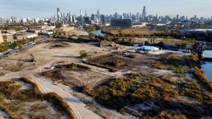 Foundry Park Groundbreaking Transforms Former Lincoln Yards Site With Thousands