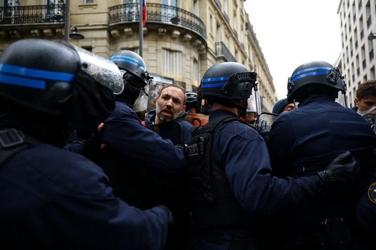 France Pauses Stun Grenade Use After Teenager Loses Hand In Student Protest