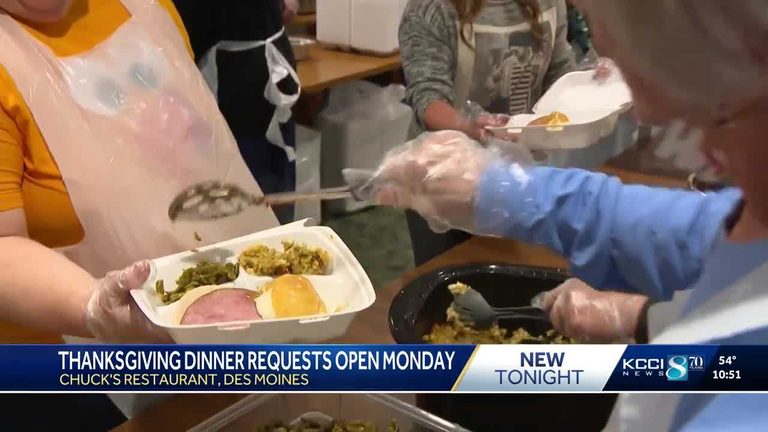 Free Thanksgiving Dinner Available For Des Moines Residents Via Chuck S Restaura