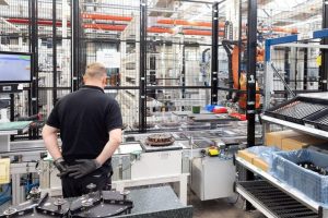 German Industrial Orders Drop 10 6 In August Missing Analyst Forecasts