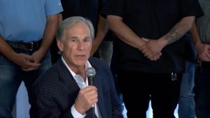 Gov Greg Abbott To Rally El Paso Voters At Rosa S Cantina Thursday