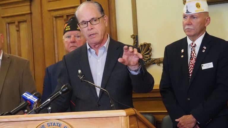 Gov Mike Braun Awards 109 9 Million In Community Crossings Grants To Indiana Tow