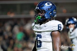 Grace Christian Rallies To 31 13 Victory Over Lakeway Stays In Hunt For Top Regi