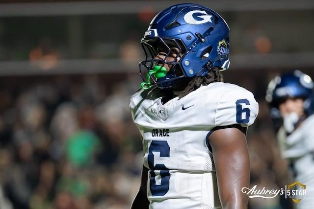 Grace Christian Rallies To 31 13 Victory Over Lakeway Stays In Hunt For Top Regi