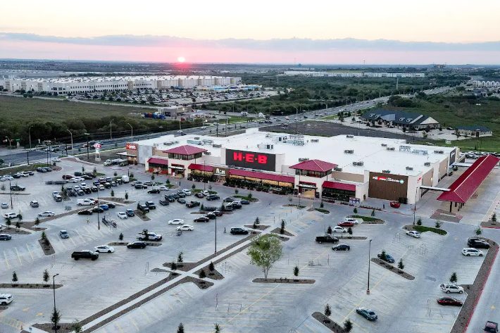 H E B Opens New 114 000 Sq Ft Store On Mccarty Lane Adding 400 Jobs To San Marco