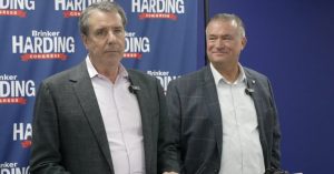 Harding Campaigns With Bacon In Omaha As He Says He Ll Break From Trump On Key I