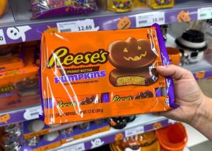 Hershey Adds Clear Disclaimer To Reese S Pumpkin Candy After Lawsuit Dismissal