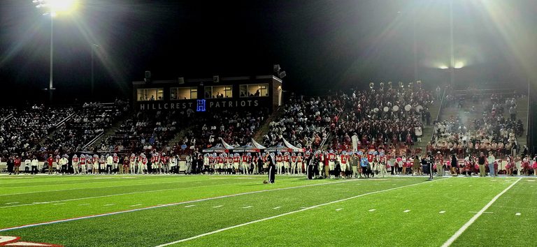 Hillcrest Patriots Clinch Undefeated 5A Region 3 Title With 22 20 Win Over Besse