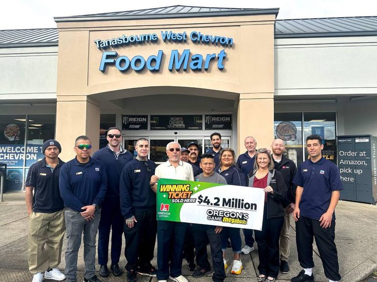 Hillsboro Chevron Celebrates 4 2 Million Megabucks Jackpot Win For Customer And