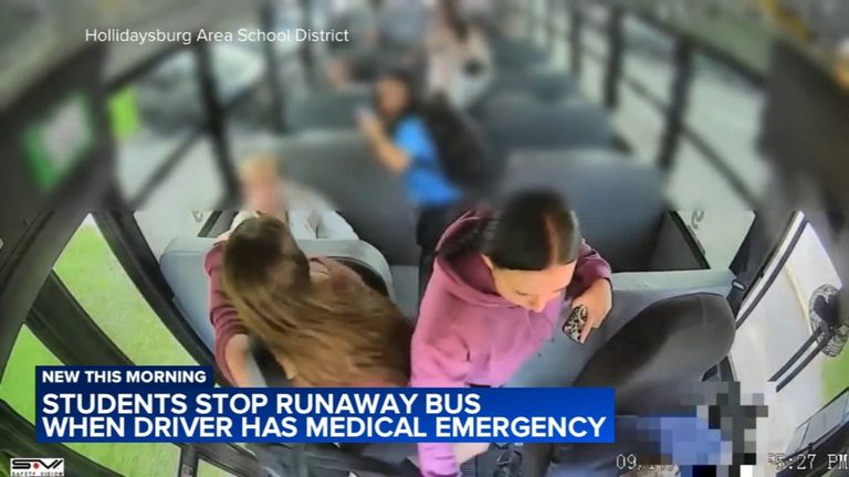 Hollidaysburg Students Heroically Stop Bus After Driver S Medical Emergency