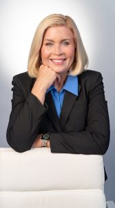 Huntsville Tv Veteran Liz Hurley Receives Silver Circle Emmy Honor