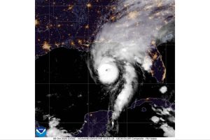 Hurricane Isaias Strengthens To Category 3 Evacuations Ordered In Alabama And Fl