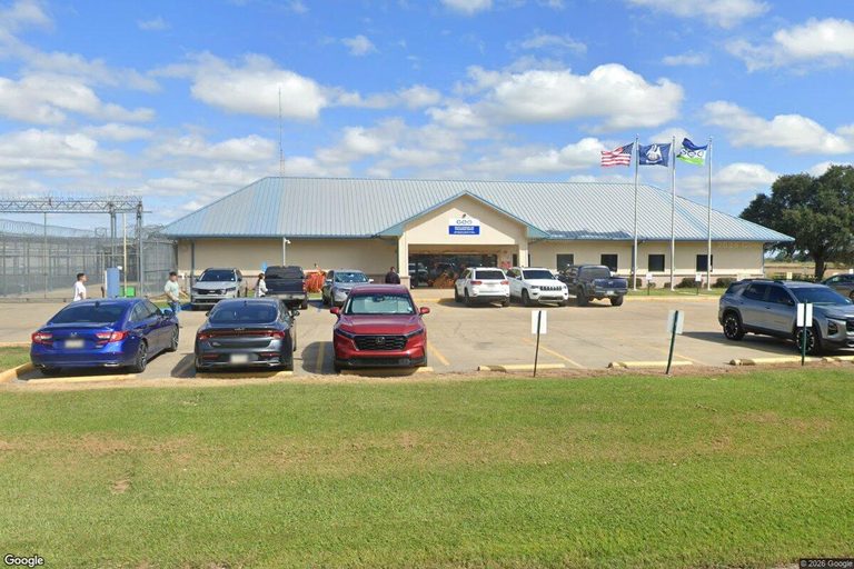 Ice Detains Lewisville Resident Jesus Ramos Over Multiple Dwi And Drug Convictio