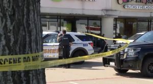 Ice Suv Strikes Man In West Houston Parking Lot Leaving Him With Broken Leg