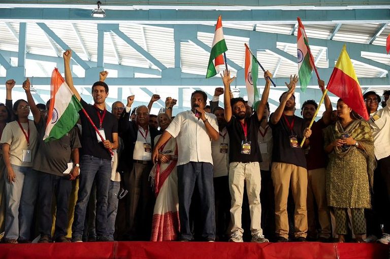 Indian Opposition Rallies Against Police Actions And Calls For Election Chief S