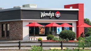 Investor Nelson Peltz Offers 7 35 Per Share To Take Wendy S Private Amid Beef Pr