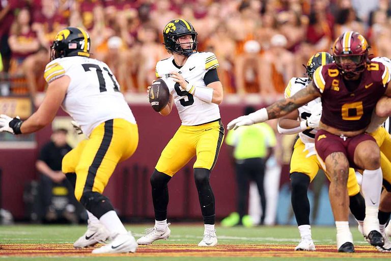 Iowa Hawkeyes Host Wisconsin Badgers In Halloween Rivalry At Kinnick Stadium