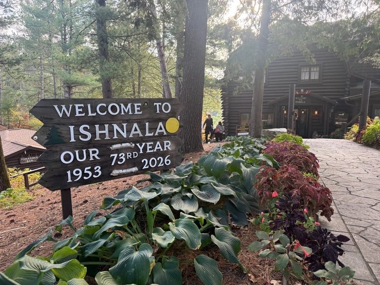 Ishnala Supper Club Celebrates 73 Seasons Of Family Dining In Lake Delton