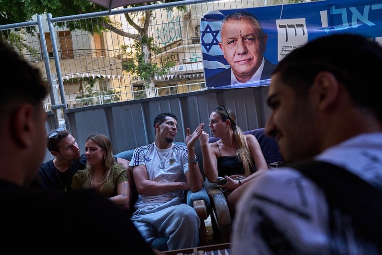 Israel Election Results Leave Netanyahu And Eisenkot Facing Coalition Deadlock