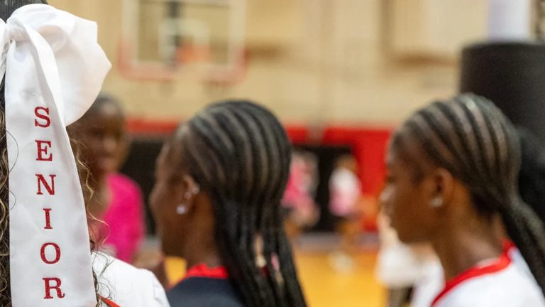 Jacksonville S Andrew Jackson Girls Volleyball Celebrates Senior Night Amid Comm