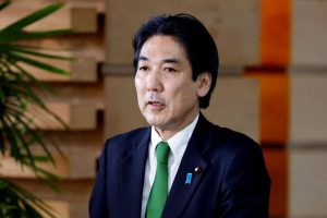Japan S Economy Minister Says Loose Monetary Policy No Longer Needed