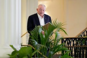 Jerry Jones Says Cowboys Will Not Make Further Coaching Changes This Season