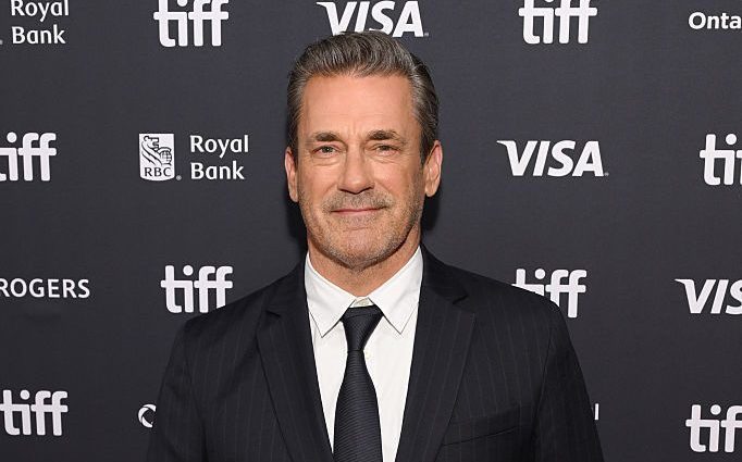 Jon Hamm Revisits Indianapolis 1977 Hostage Crisis In New Mgm Series American Ho