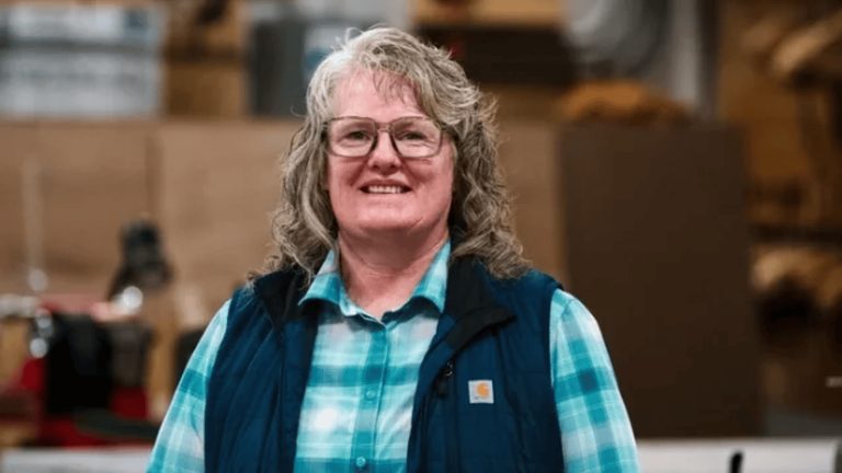 Kelly Walsh High School Teacher Kora Huffman Honored With National Steel Apple A