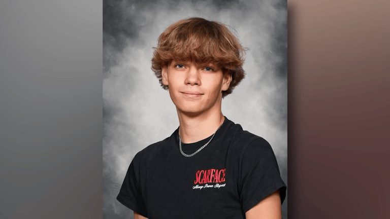 Kennedale Community Honors Teen Motorcyclist Brendon Burfield With Balloon Relea