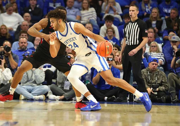 Kentucky Wildcats Defeat Texas Tech Red Raiders 76 65 In Rupp Arena Exhibition