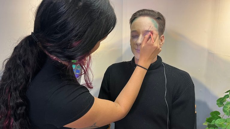 Krdo13 Brings Professional Makeup Artist To Colorado Springs Studio For Hallowee