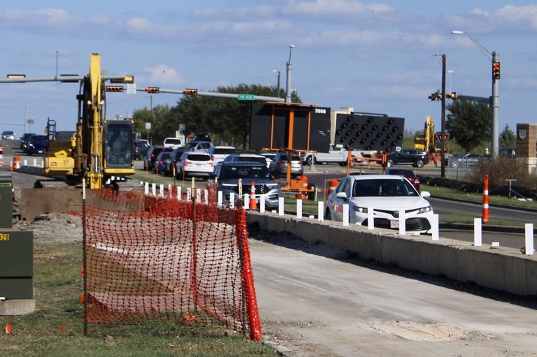 Kyle Closes Lane On Kohlers Crossing For New 24 Inch Water Transmission Line