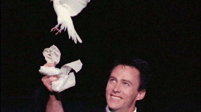 Lance Burton To Honor Houdini With Magic Show At Fox Cities Pac On Oct 30