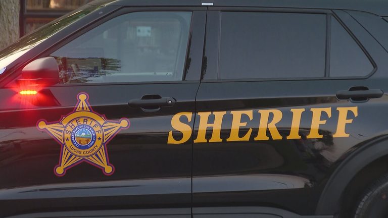 Lucas County Commissioners Scrutinize Sheriff S 3 3 Million Township Contract Fo