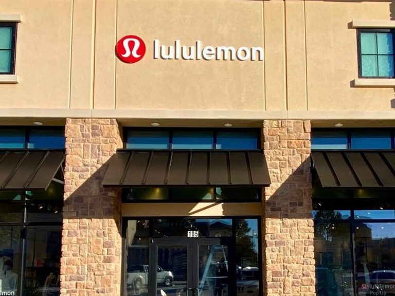 Lululemon Ends Pop Up Shop At The Shops At Highland Village After Two Year Lease